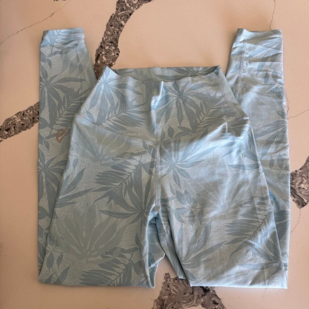 P’tula Desa’Ree Light Blue Tropical Print Leggings Size Medium